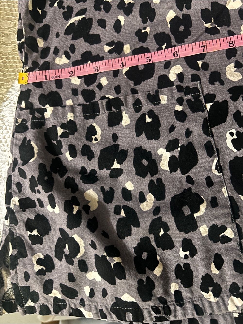 Scrubstar  Leopard Print Short Sleeve Scrub top - Picture 7 of 7